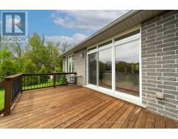 598 BENNETT CRESCENT - 22