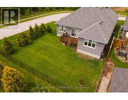 598 BENNETT CRESCENT - 24