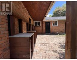 35 BENSON CRESCENT - 29