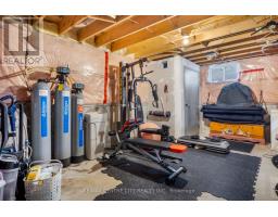 2623 AVON DRIVE - 21