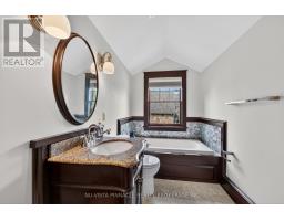 9082 FERNE DRIVE - 36