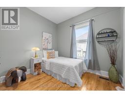111 ALEXANDRA STREET - 21