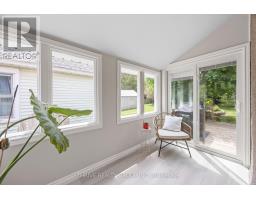 111 ALEXANDRA STREET - 33