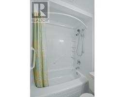 12 - 210 CARLYLE DRIVE - 27