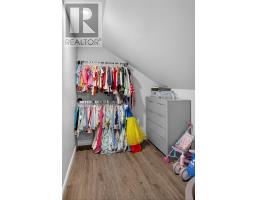 24 THIRD AVENUE - 26