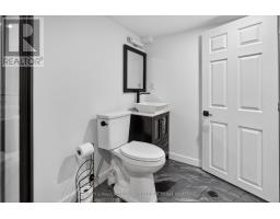 24 THIRD AVENUE - 32