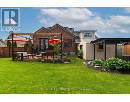 599 JOHN STREET - 39