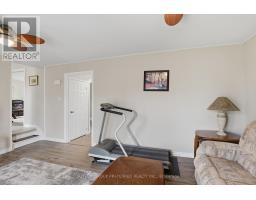 38 ALAYNE CRESCENT - 11