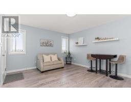 8 MELROSE COURT - 21