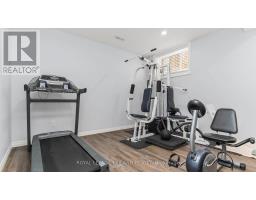 8 MELROSE COURT - 27