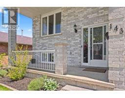 143 GERALD CRESCENT - 3