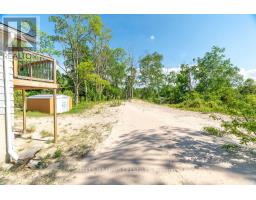 7403 SANDERSON ROAD - 30