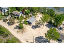 7403 SANDERSON ROAD - 33