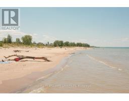 7403 SANDERSON ROAD - 46