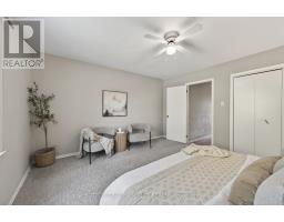 7 - 884 NOTRE DAME DRIVE - 13