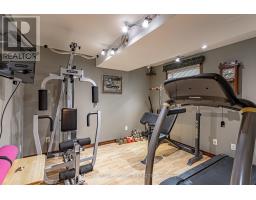 1054 CHIPPEWA DRIVE - 19