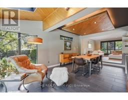 27 REDFORD ROAD - 12