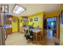 8 WELDON AVENUE - 13