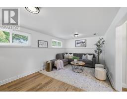 74 DEVERON CRESCENT - 25