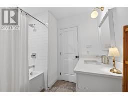 2572 LUCAS AVENUE - 36
