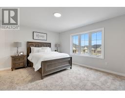 8 COLUMBUS COURT - 20