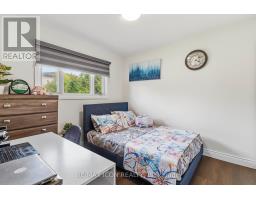 145 GLADSTONE AVENUE - 18