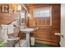 2 RUSKIN COURT - 18