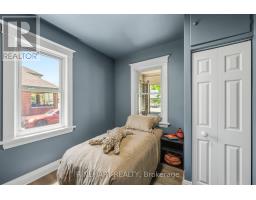 352 EDMONTON STREET - 15