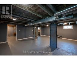 352 EDMONTON STREET - 23