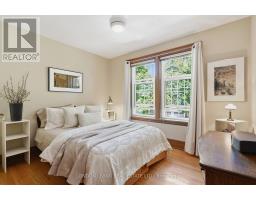 19 BELGRAVE AVENUE - 22