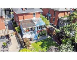 19 BELGRAVE AVENUE - 40