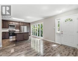 132 TOULON CRESCENT - 17