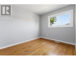 132 TOULON CRESCENT - 22