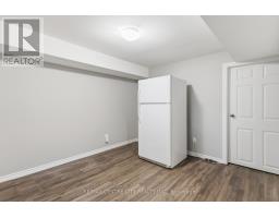132 TOULON CRESCENT - 29