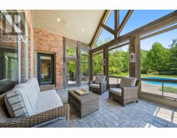 683 EAGLETRACE DRIVE - 25