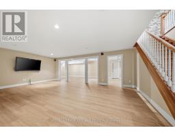 683 EAGLETRACE DRIVE - 28