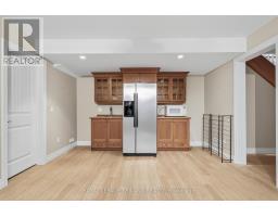 683 EAGLETRACE DRIVE - 31