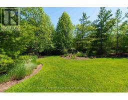683 EAGLETRACE DRIVE - 39