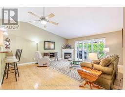 28 - 572 THISTLEWOOD DRIVE - 12
