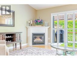 28 - 572 THISTLEWOOD DRIVE - 14