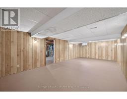 64 WILSON AVENUE - 23