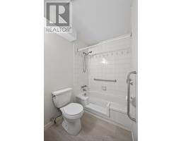 52 - 136 CONWAY DRIVE - 15