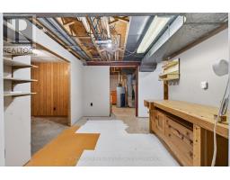 4 GOLFVIEW CRESCENT - 39