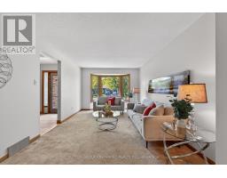 4 GOLFVIEW CRESCENT - 7