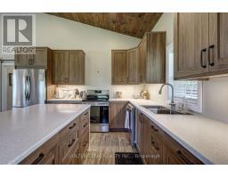 7782 QUAKER ROAD - 19