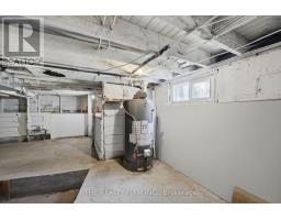1068 MARGARET STREET - 36