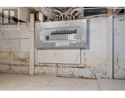 1068 MARGARET STREET - 41