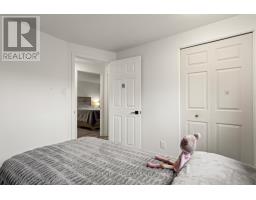20 LOCHERN ROAD - 20