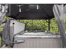 20 LOCHERN ROAD - 45