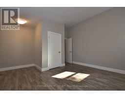 1566 NAIRN AVENUE - 13